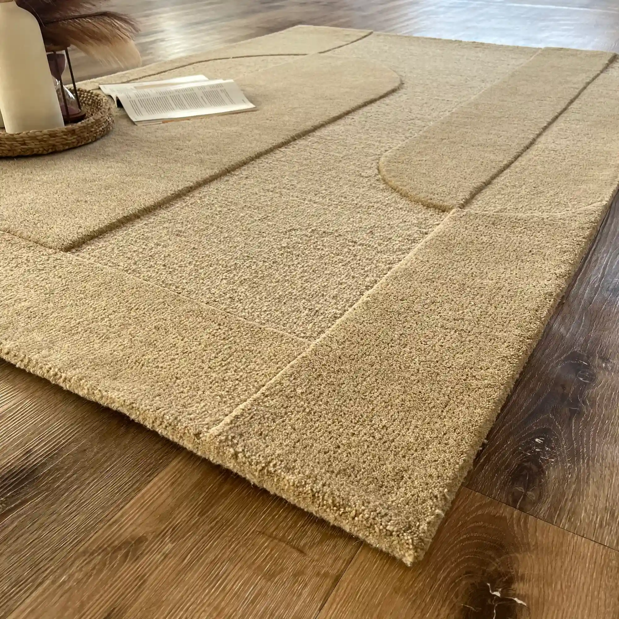 Anton, 100% New Zealand Wool Pile, Artistic and Thick Hand Tufted Area Rug - Image 3