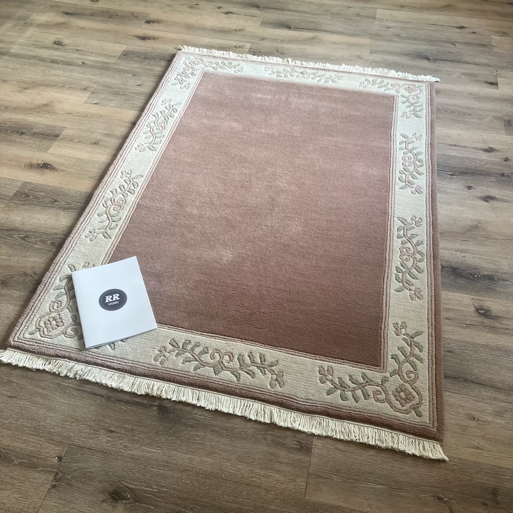 Gulariya , 100% New Zealand Wool Pile, Hand Knotted Oriental Area Rug, Alt Rose
