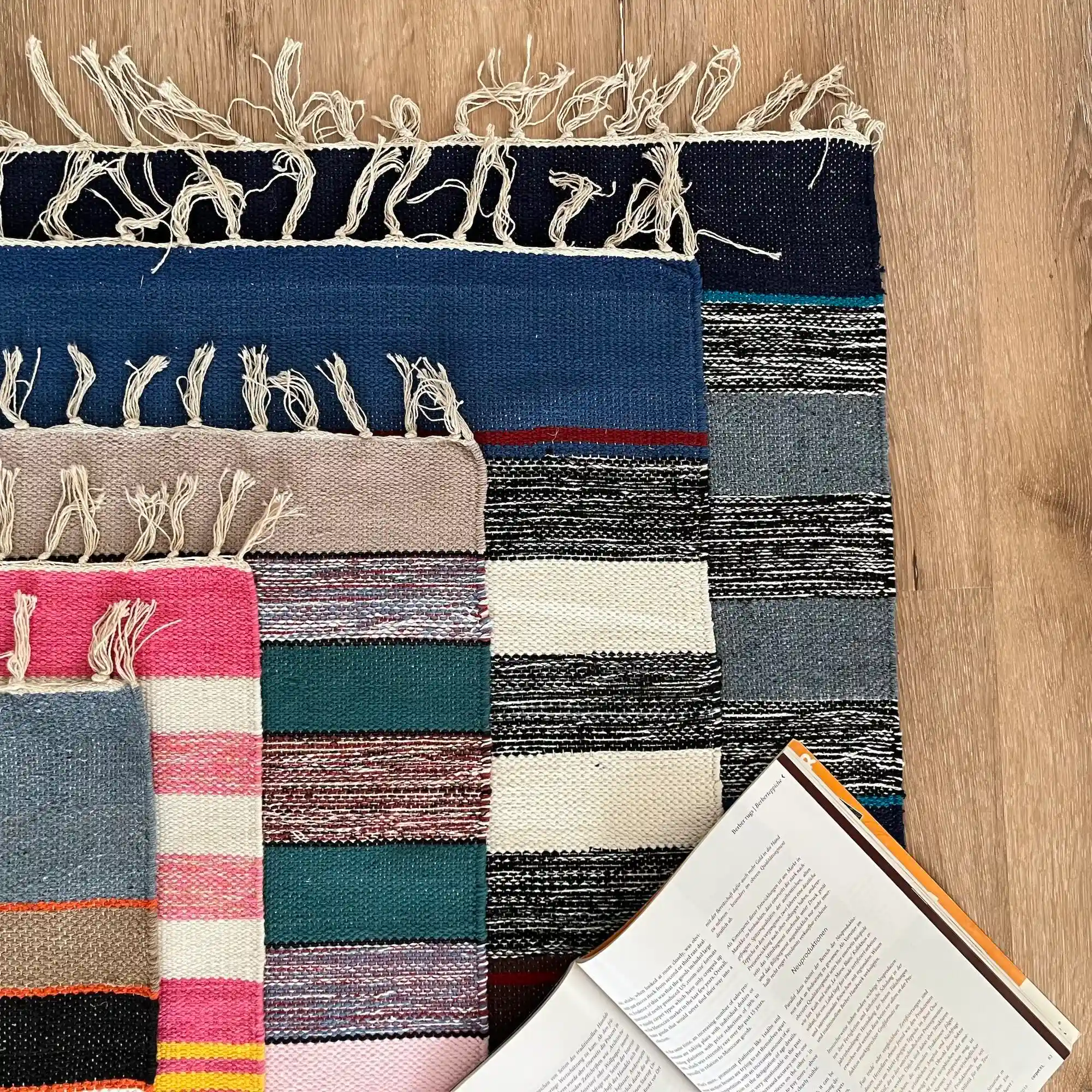 Lea, 100% Cotton Hand Woven Area Rug - Image 2